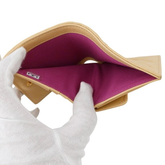 CHANEL Matelasse Bifold Wallet Compact Wallet Size Small Calfskin Yellow - Picture 14 of 14